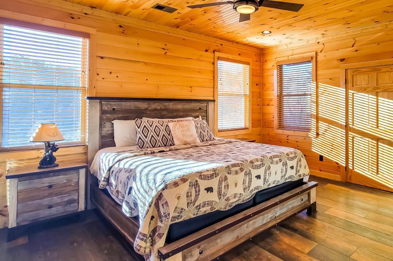3 Lazy Bears Chalet Гатлинбург Экстерьер фото