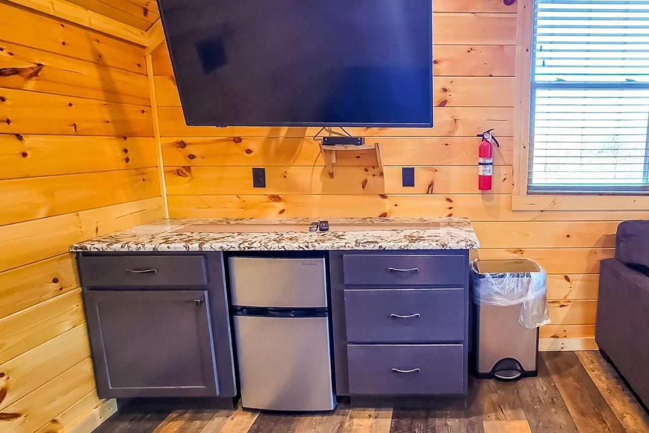 3 Lazy Bears Chalet Гатлинбург Экстерьер фото