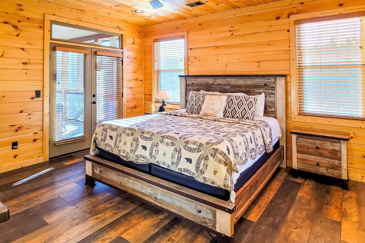 3 Lazy Bears Chalet Гатлинбург Экстерьер фото