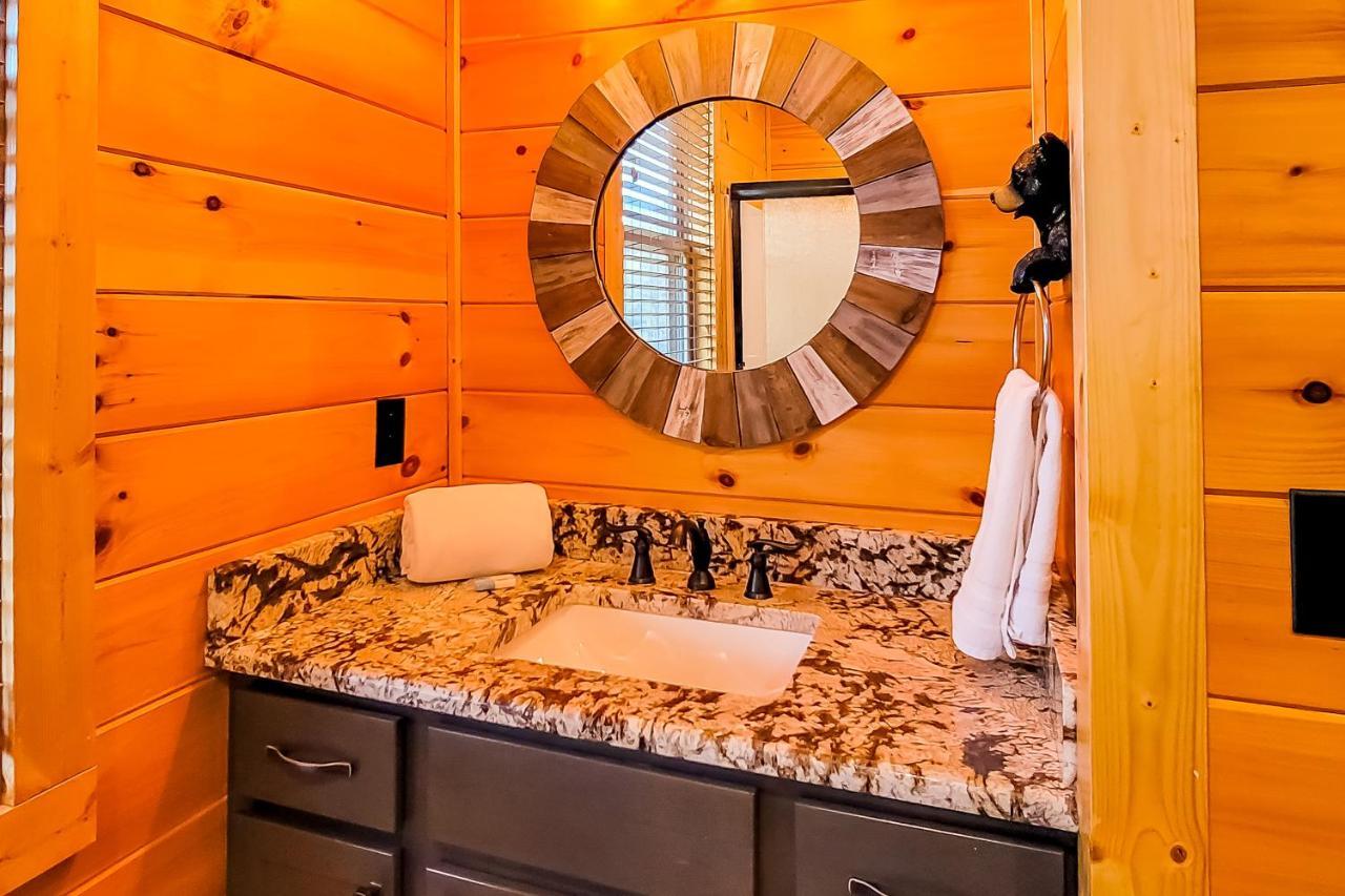 3 Lazy Bears Chalet Гатлинбург Экстерьер фото