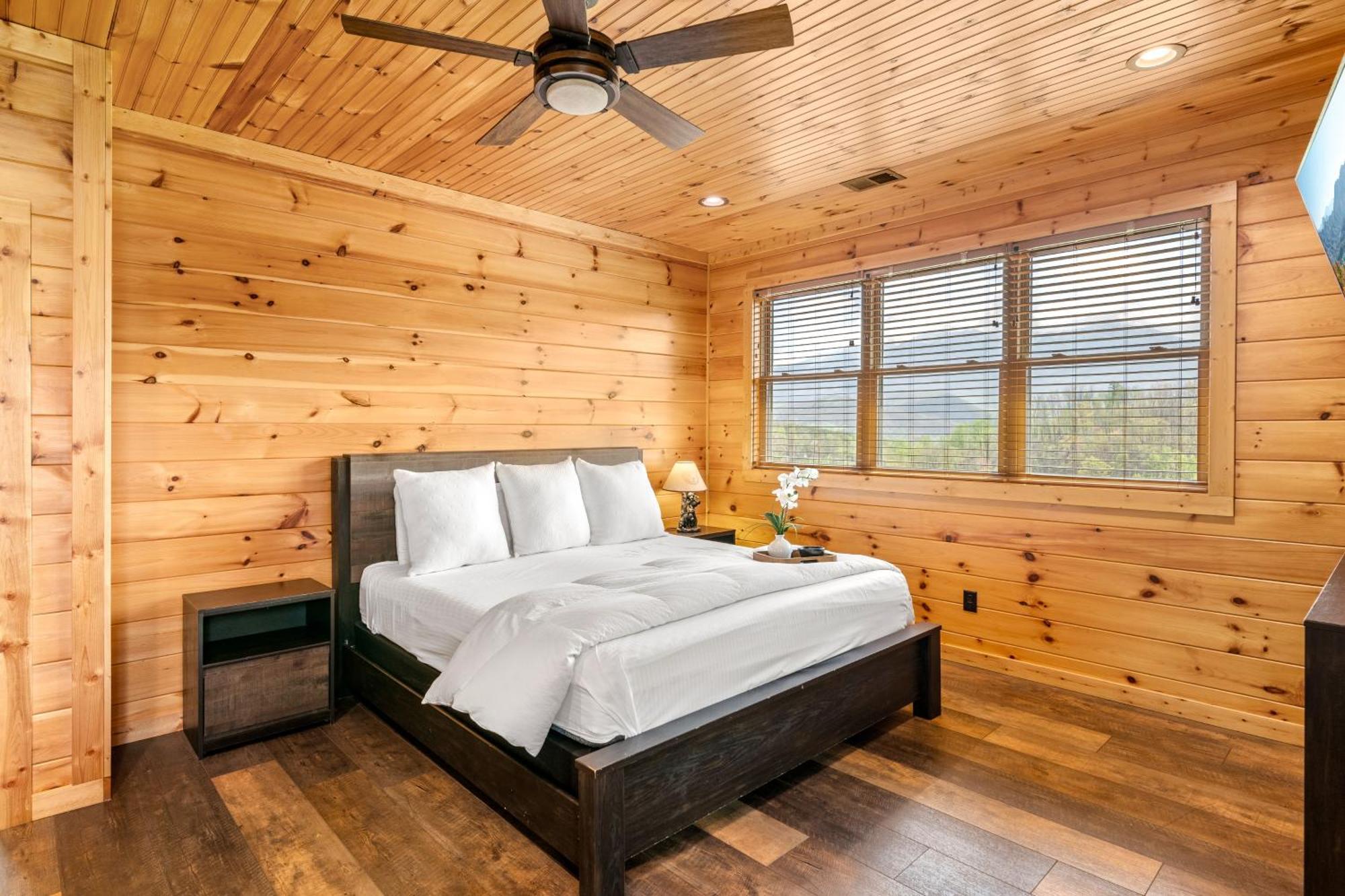3 Lazy Bears Chalet Гатлинбург Экстерьер фото
