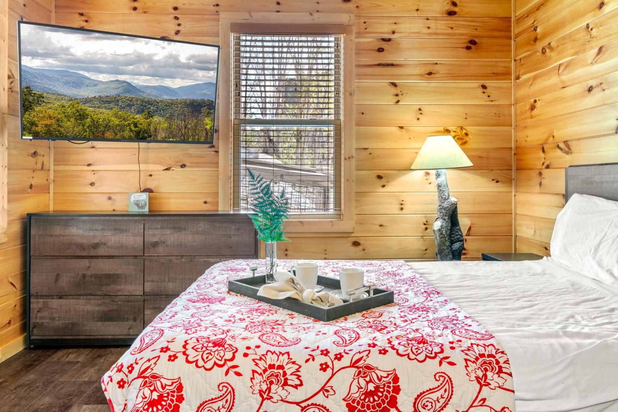 3 Lazy Bears Chalet Гатлинбург Экстерьер фото